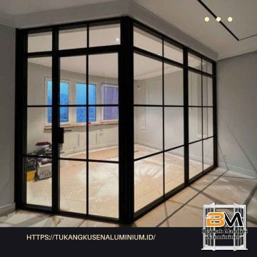 Tukang Kusen Aluminium dan Kaca Gedung di Jakarta Selatan Tukang aluminium Beji Depok ahli pasang partisi kaca aluminium