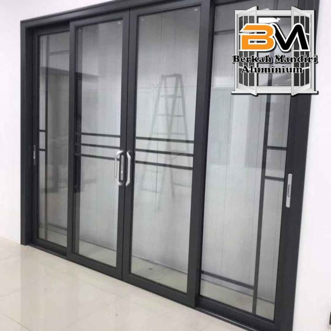 Toko Kusen Kaca Berkualitas Tinggi di Cengkareng, Jakarta Barat