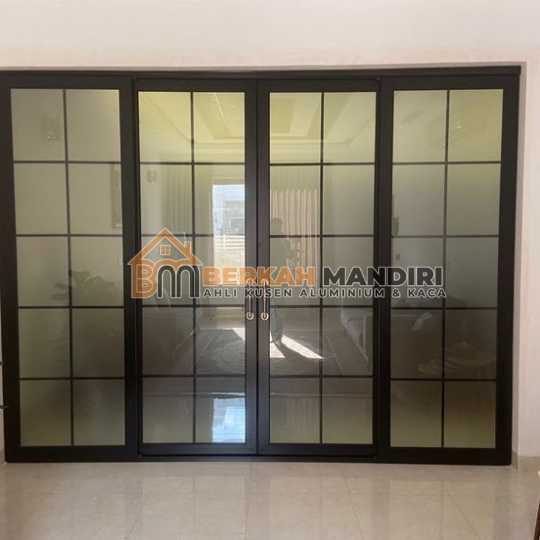 Pintu Aluminium Finish good