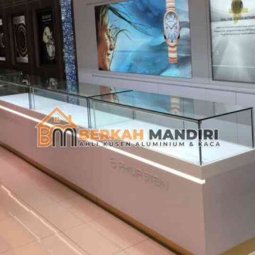 Etalase kaca aluminium tangerang siap kirim